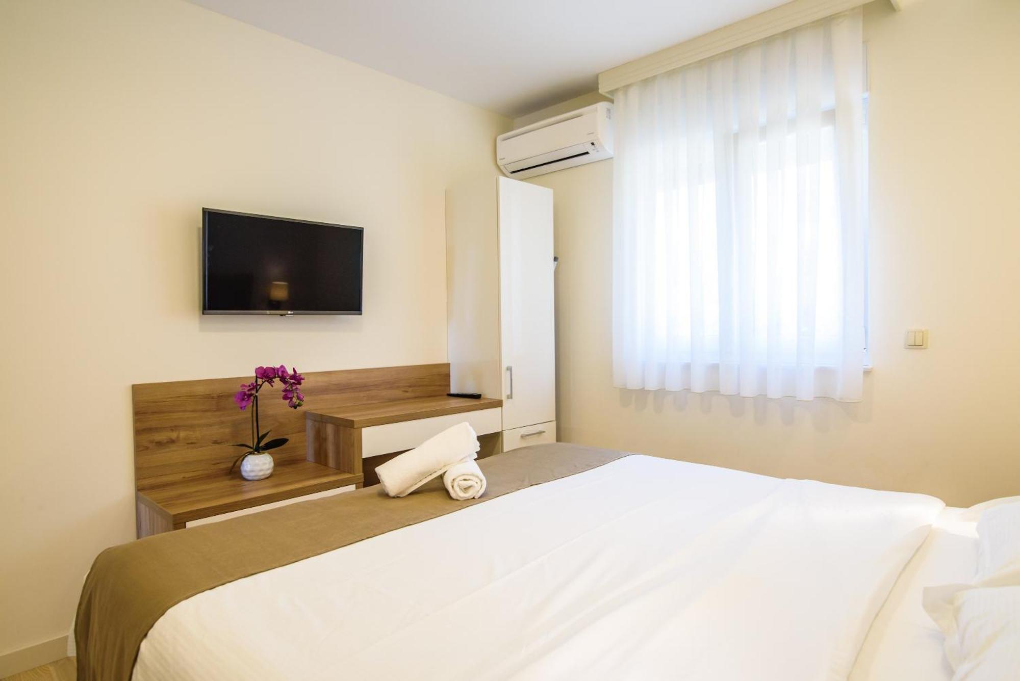 Apartments Leone Lukas بروماجنا الغرفة الصورة