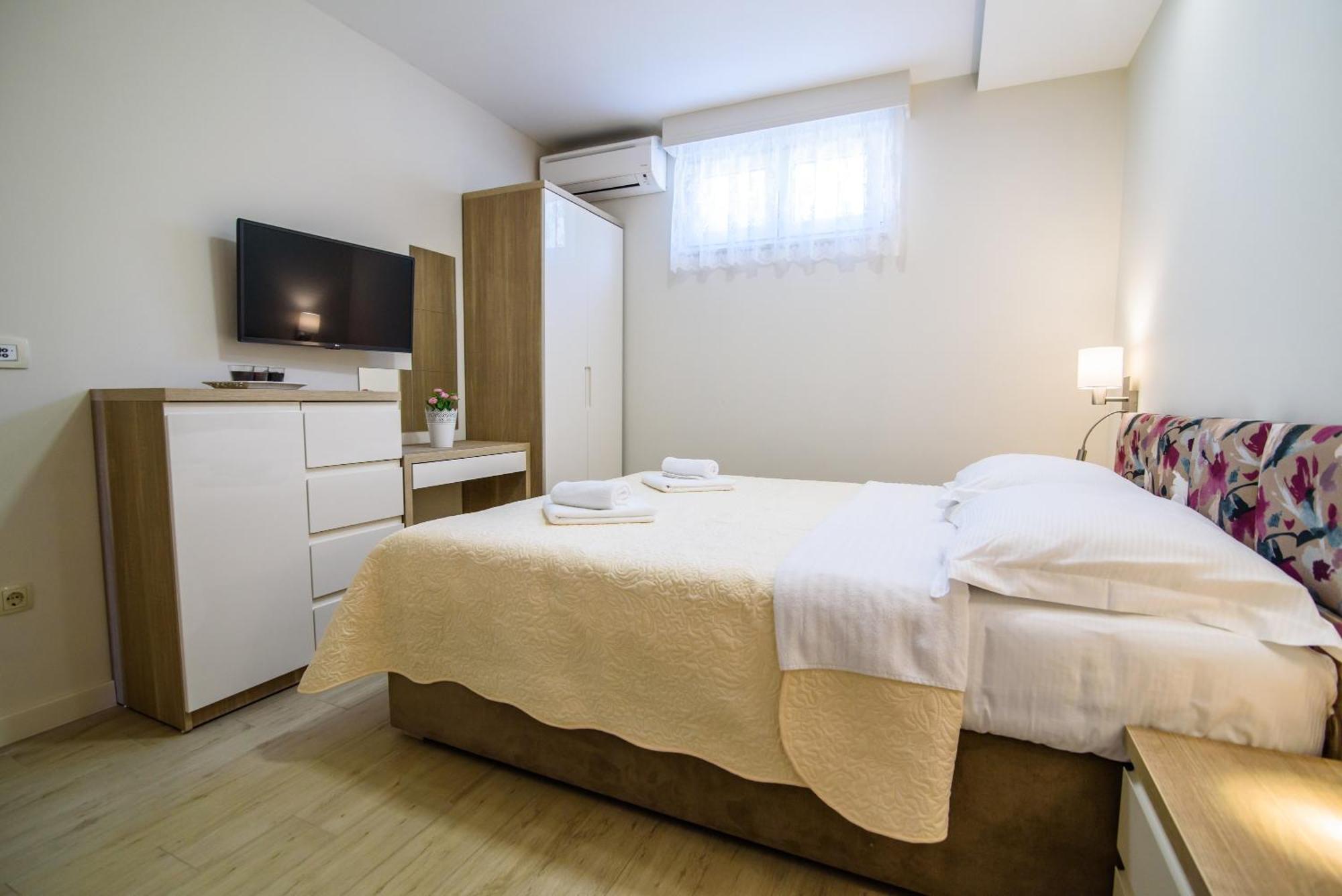 Apartments Leone Lukas بروماجنا الغرفة الصورة